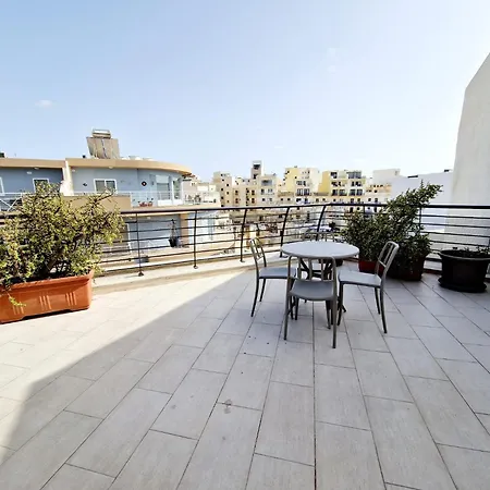 Penthouse With Large Terrace Close To Seafront Apartment *